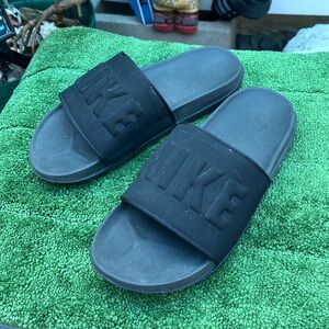 Nike Off Court Slides 9